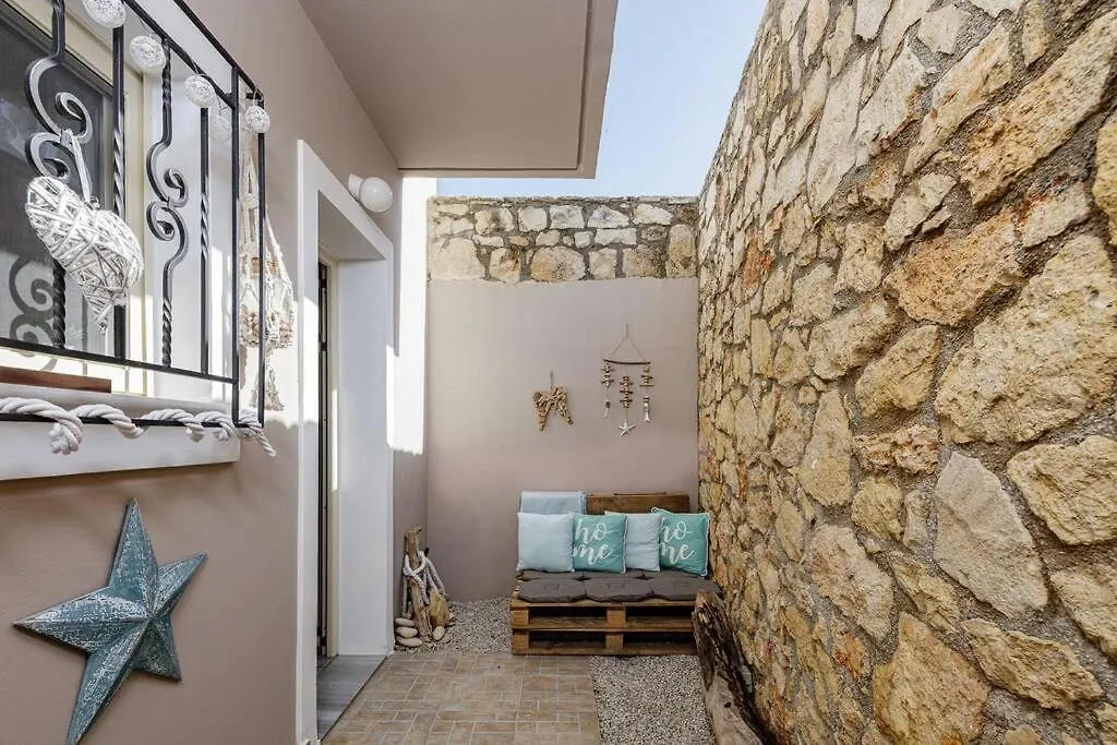 מגאלה קורפיה Villa Alysso  מגאלה קורפיה